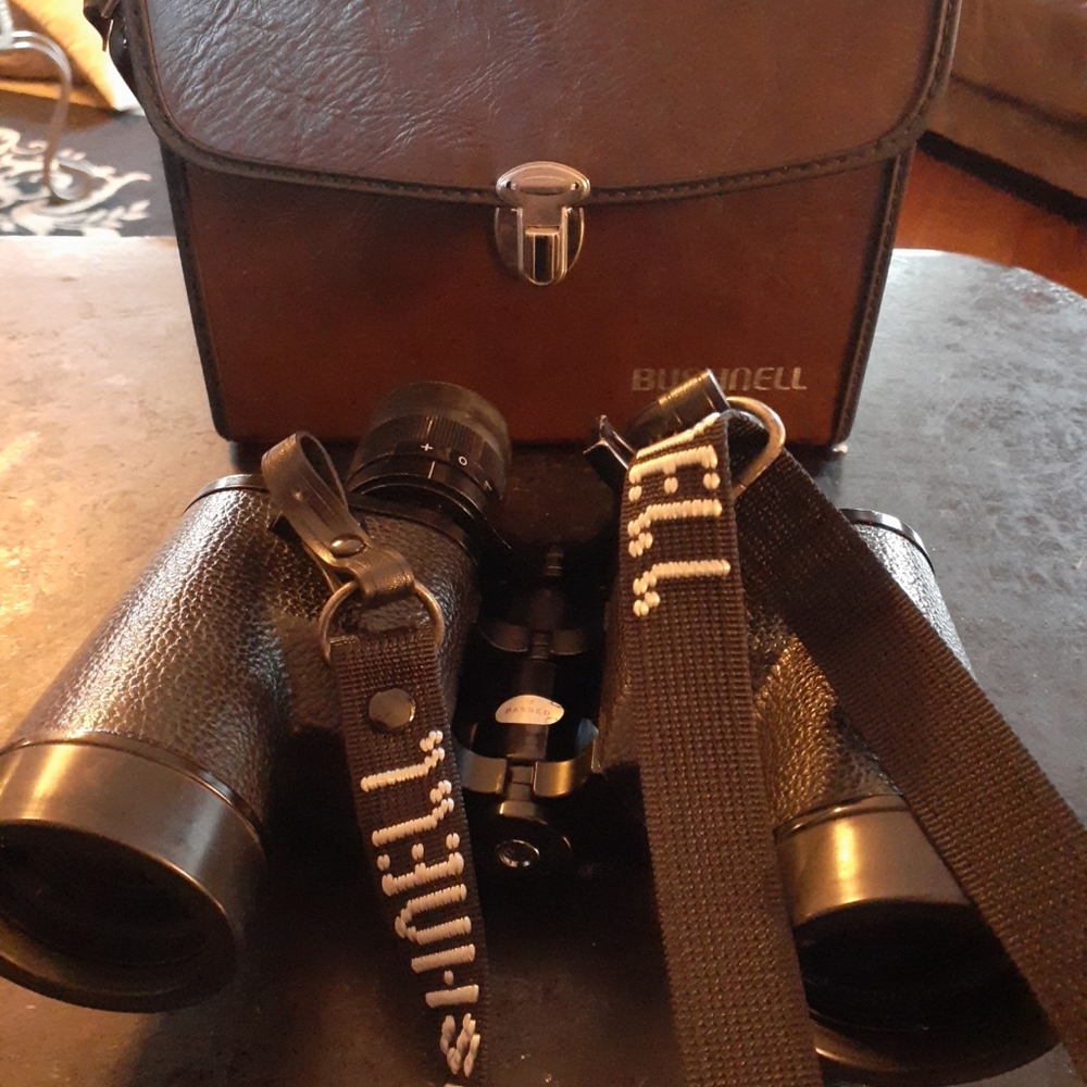 1950s Bushnell Insta Focus Zoom Binoculars 7 X 21 5.5°at 7X in Original Case